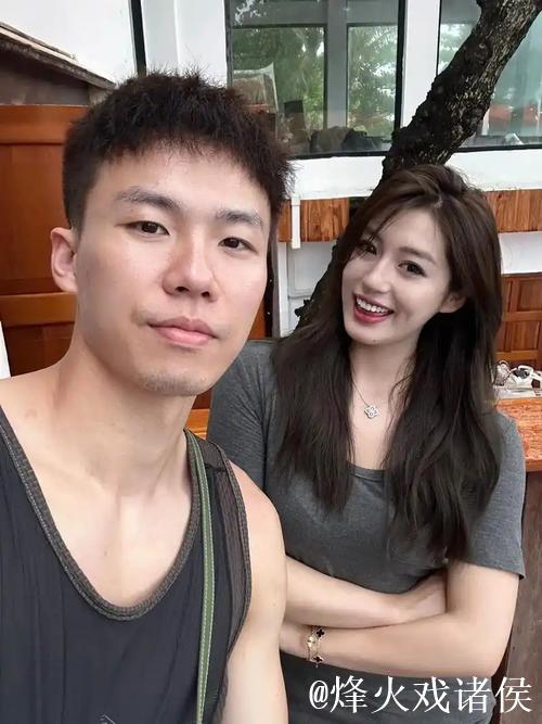 正式签约,草根逆袭职业,赖益烨官宣,1年合同,薪水曝光 正式签约,草根逆袭职业,赖益烨官宣,1年合同,薪水曝光